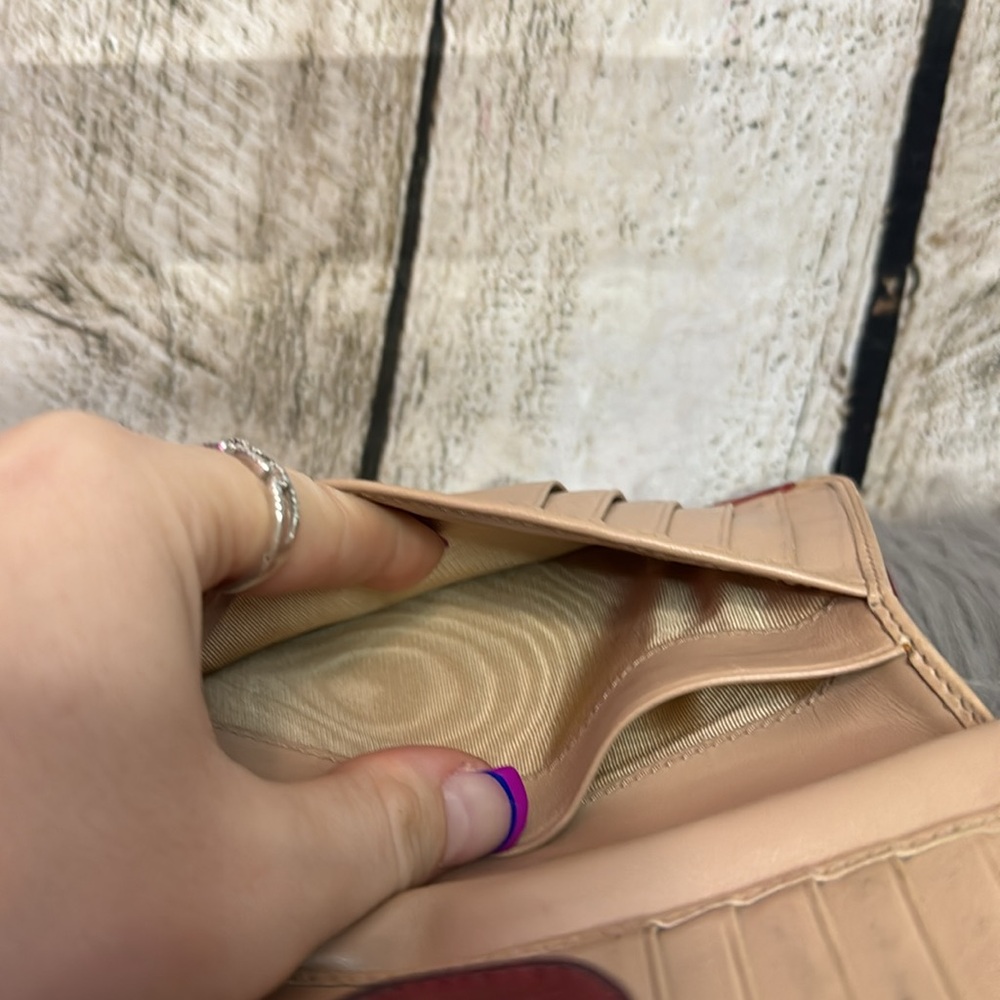 PRADA - Rare Compact Wallet - Picture 8 of 13